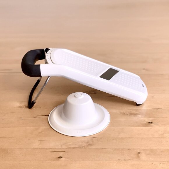 OXO Good Grips Simple Mandoline Slicer - Picture 1 of 7